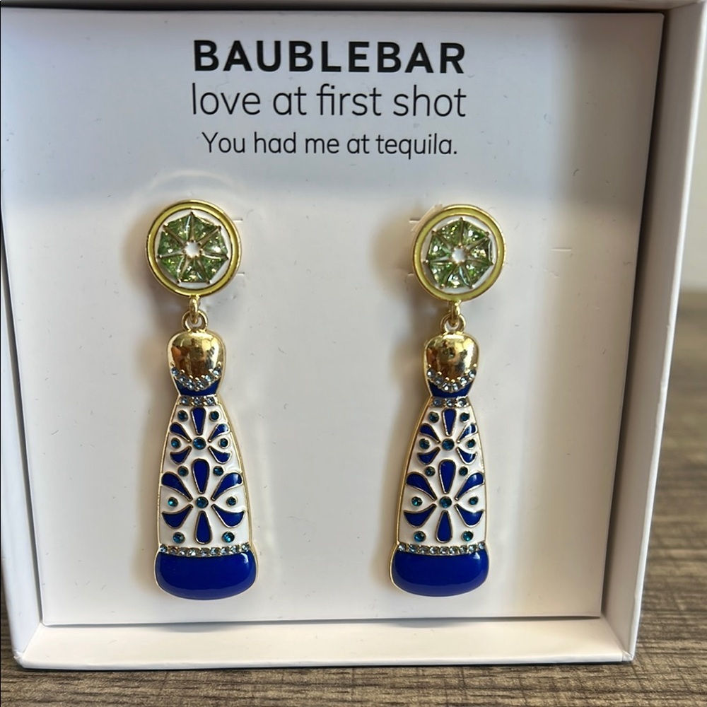 BaubleBar Lime 🍋‍🟩 & Tequila Drop Earrings - Picture 2 of 5